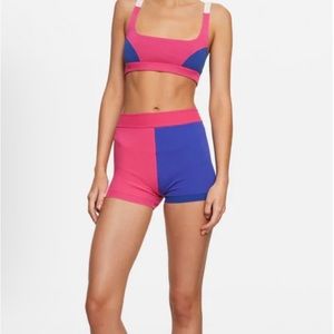 NAGNATA
Short Lapis and BRALET Hot Pink , set for $195 SHORT $100 BRALET $100